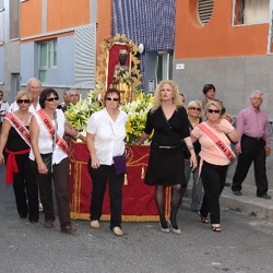 Procesión de Ntra. Sra. de Montserrat por los barrios de Cañada-Honda, Tiro de pichón, El cortijo y finalizando por las calles d